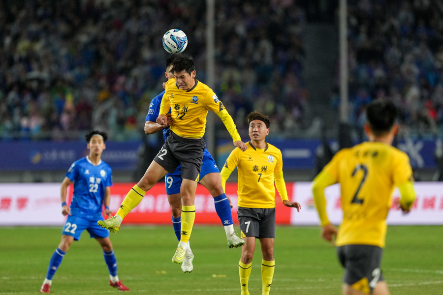 com, 准职业球队